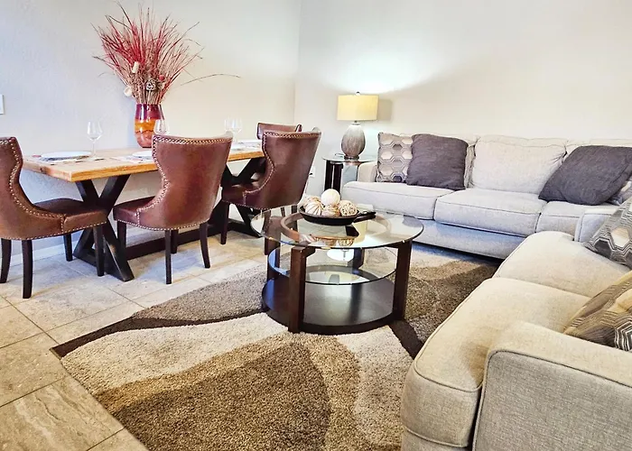 Apartment Spacious Desert Minutes To Phoenix Fun - Pet Friendly! Avondale